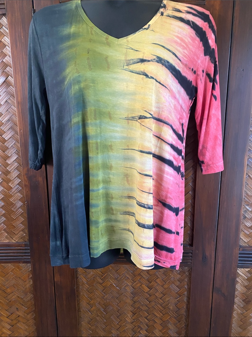 ART OF CLOTH - Aline v-neck 3/4 XL